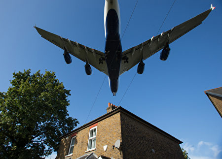 BRITAIN-TRANSPORT-AIRPORT-EXPANSION